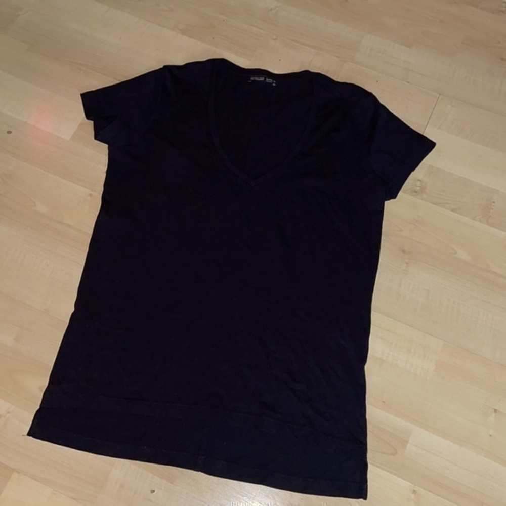 Zara basic T-shirt tee V-neck square hem size S gently preloved - Picture 2 of 7